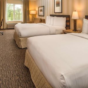 Queen Room Two Queen Beds